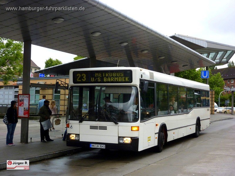 11) 8110 (ex 8345)-32,JH,JN.JPG